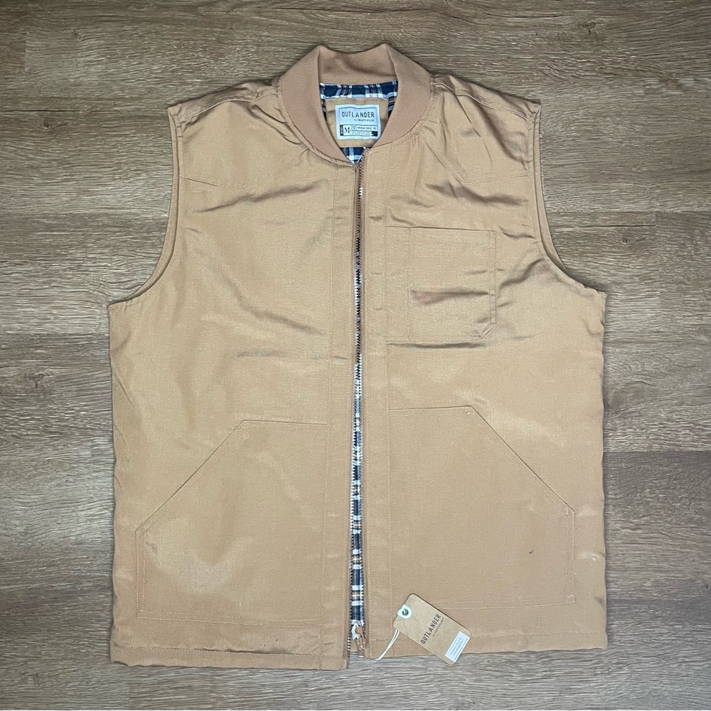New Men’s Tan Vest With Quilted Plaid Lining size M